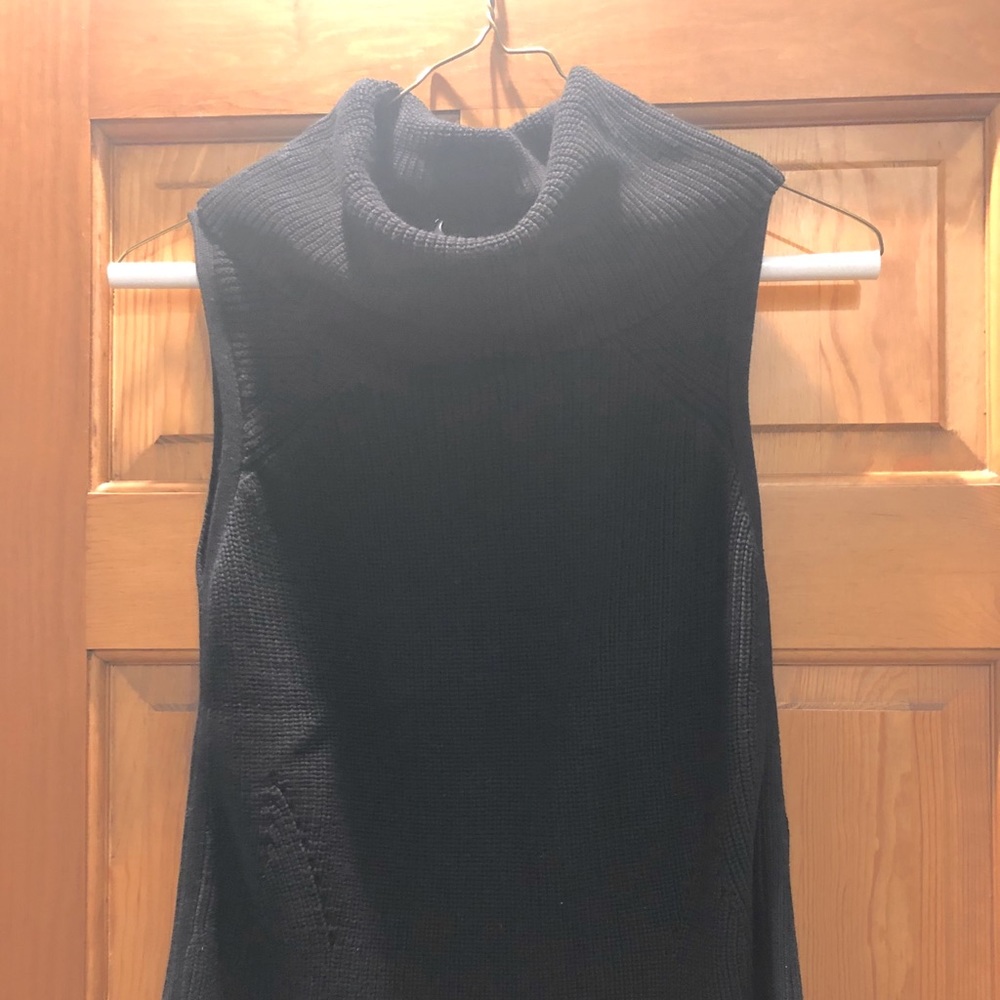 White House Black Market sleeveless sweater